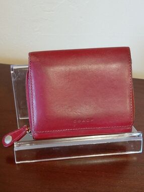 Coach Vintage Red Leather Wallet